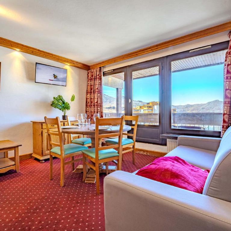 Ski-In Out with Wide Mountain Views - Appartement - 9