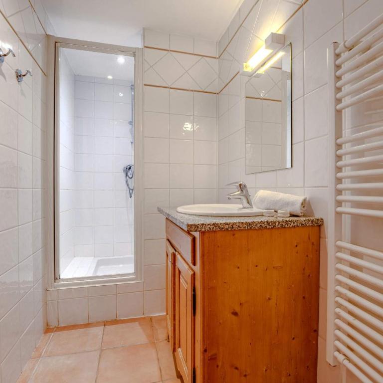 Ski-In Out with Wide Mountain Views - Appartement - 11