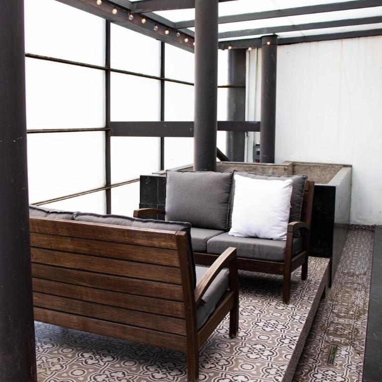 Great Studio - Two-Bedroom Apartment - 1