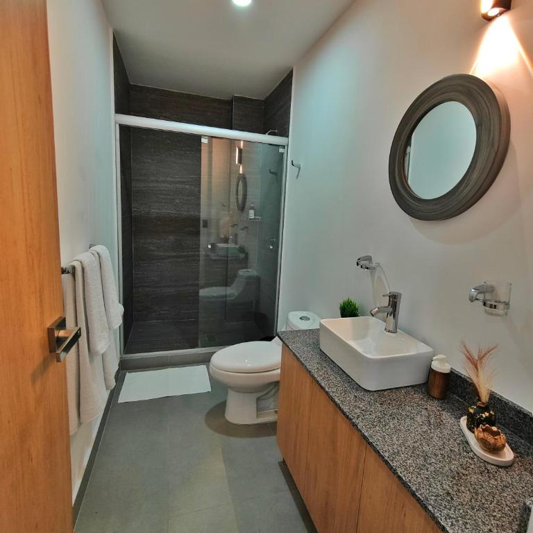 Depa amueblado nuevo a 2 cuadras de Chapultepec - One-Bedroom Apartment - 11