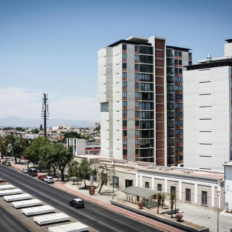 Amazing view 7th Floor, 2 Bed Room, 2 Bath - Two-Bedroom Apartment - 19