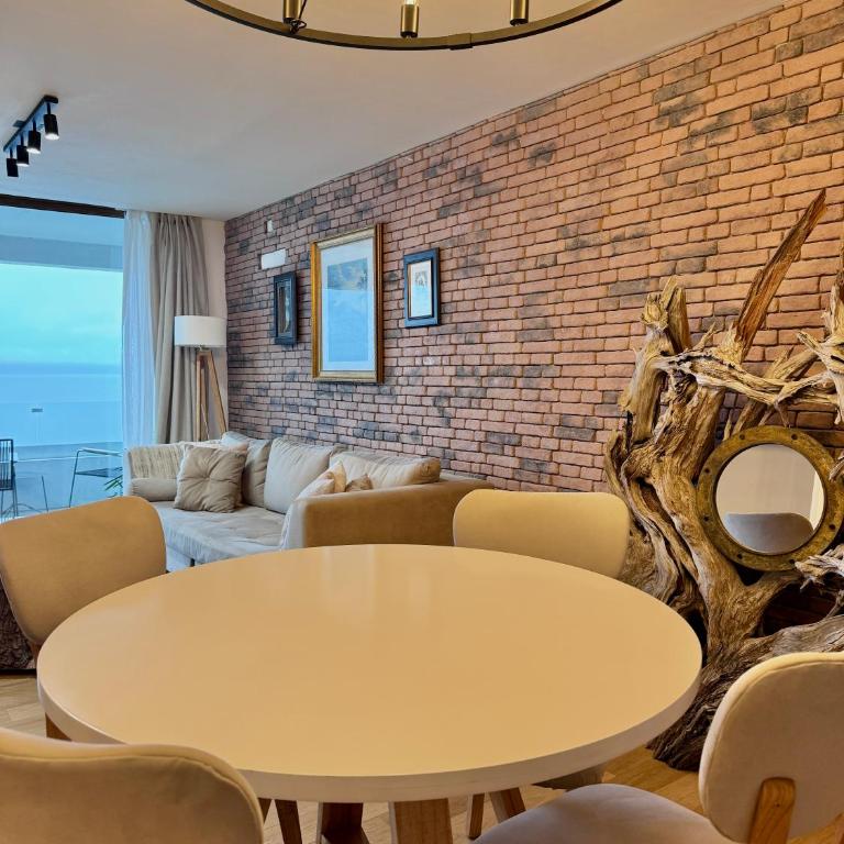 Luxury Apt - Vista al lago y amenities premium - Apartamento de 2 dormitorios - 4