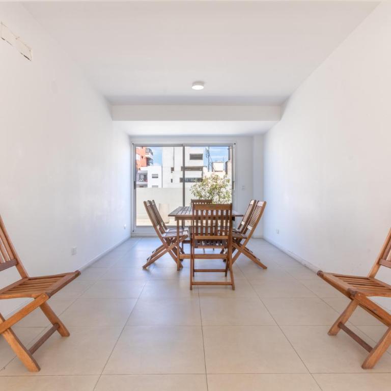 con cochera cerca del shopping abasto - Apartamento de 1 dormitorio - 12