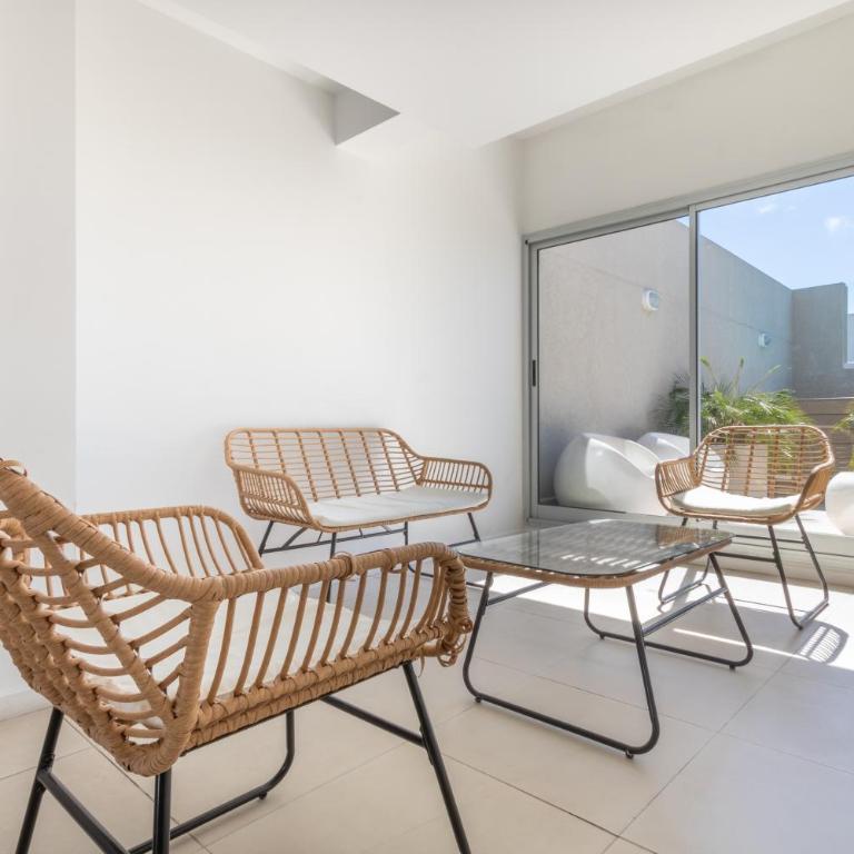 con cochera cerca del shopping abasto - Apartamento de 1 dormitorio - 16