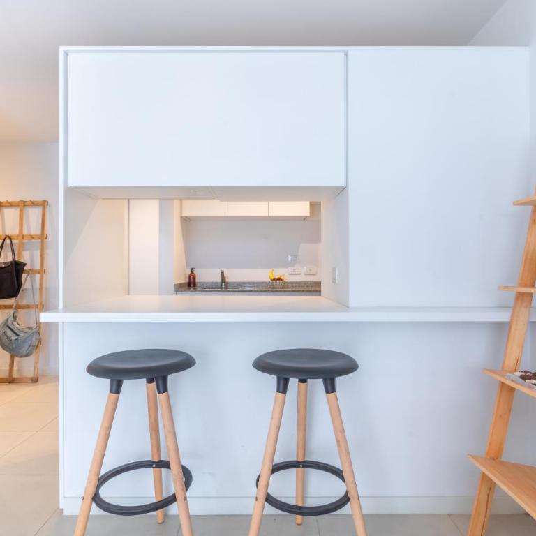 con cochera cerca del shopping abasto - Apartamento de 1 dormitorio - 23