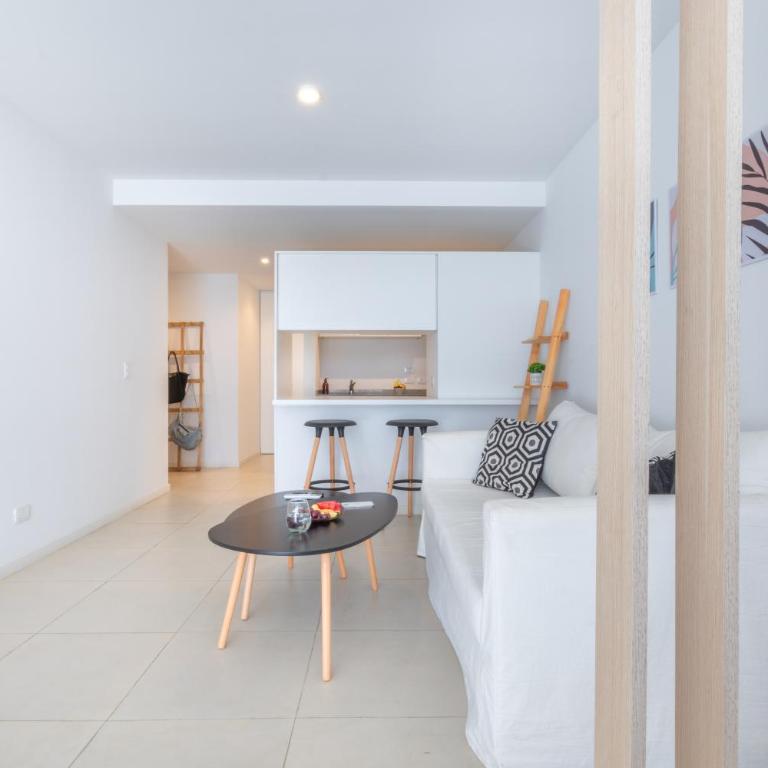 con cochera cerca del shopping abasto - Apartamento de 1 dormitorio - 13