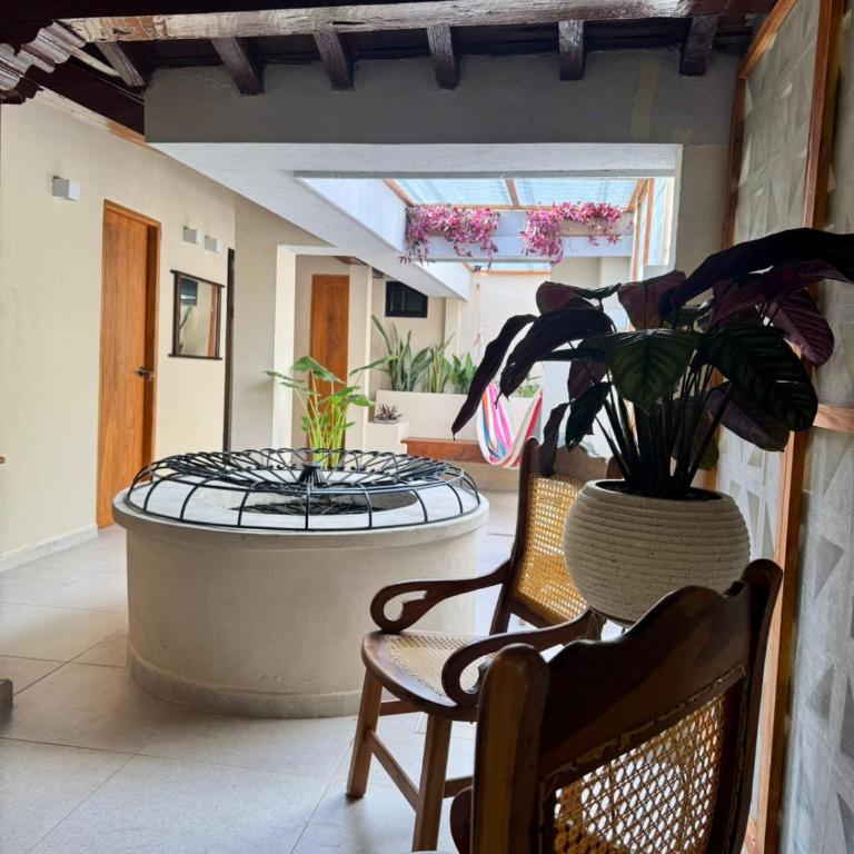 La Casa que Habla - One-Bedroom Apartment - 11