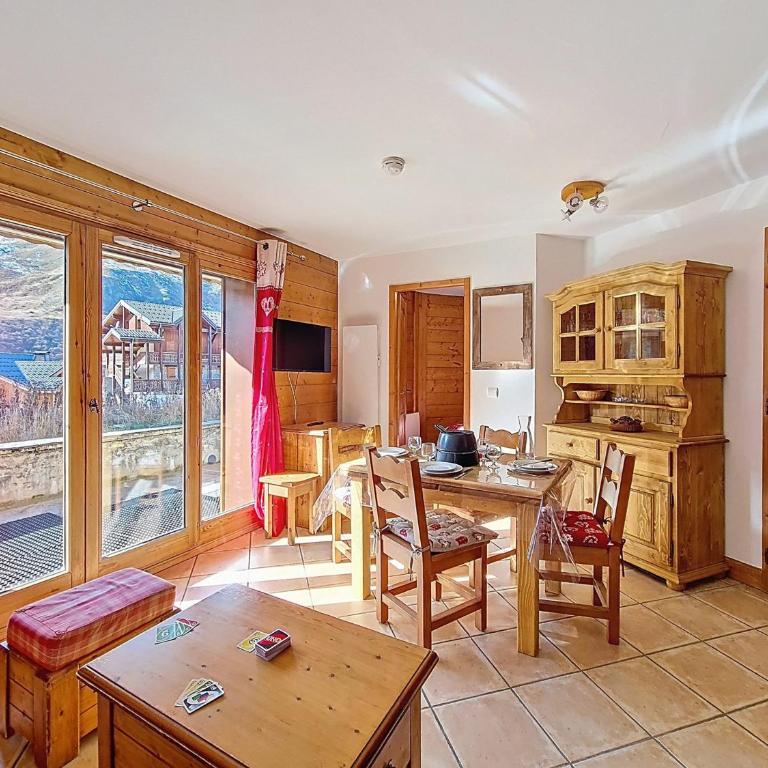 Appartement spacieux près des pistes avec balcon - FR-1-344-1261 - Appartement - 6