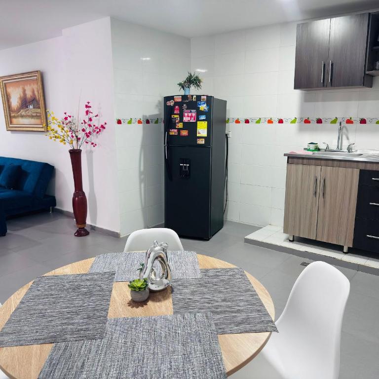 Apartment North Valledupar near Guatapurí River - Apartment - 72
