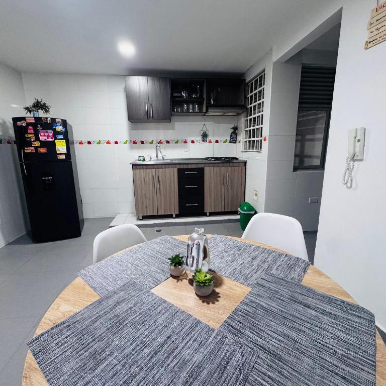 Apartment North Valledupar near Guatapurí River - Apartment - 76