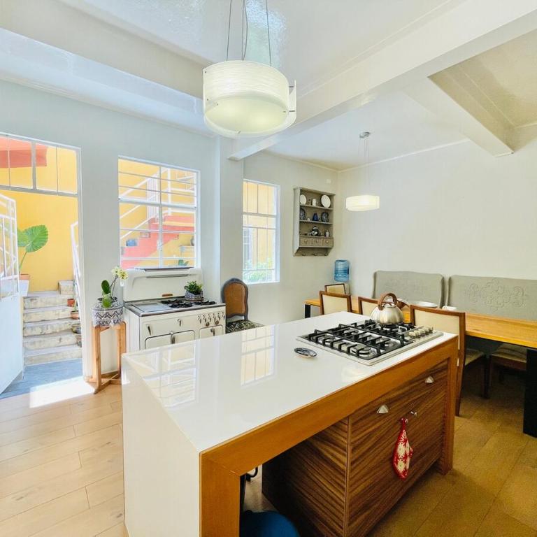 Historic Restored Manor House - 6 Bedrooms - Puebla Downtown - Casa de 6 dormitorios - 5