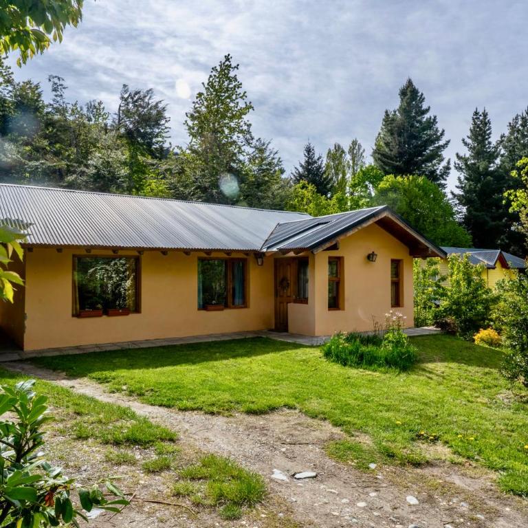 Casa Familiar Amplia y Cálida Costa de Lago - Casa de 3 dormitorios - 1