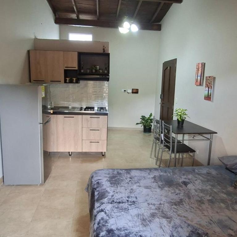 Apartamento con balcón en El Retiro - Antioquia - Apartamento de 1 dormitorio - 5