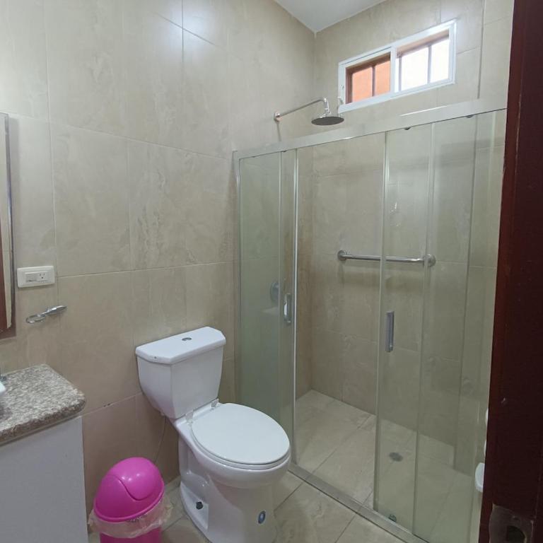 Casa Amplia con Piscina Privada para Grupos - Five-Bedroom House - 18