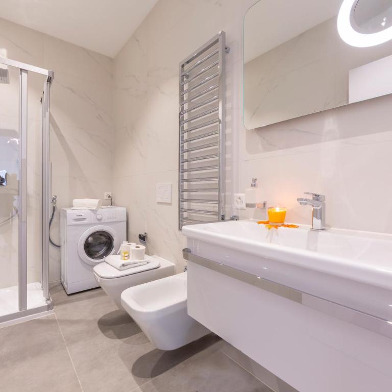 Heart of Lugano Apartment with Balcony - Happy Rentals - Appartement avec Balcon - 6