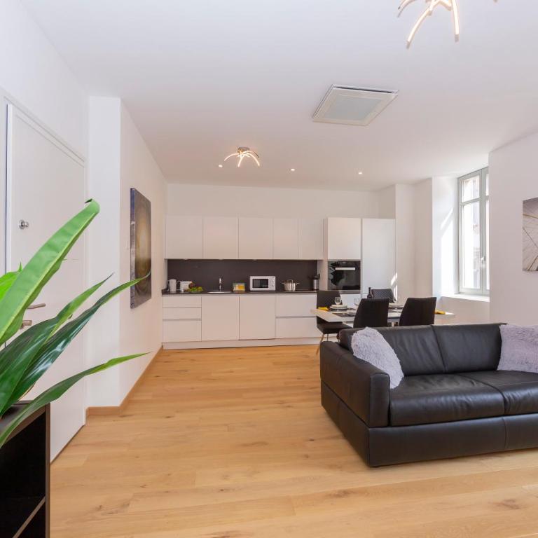 Heart of Lugano Apartment with Balcony - Happy Rentals - Appartement avec Balcon - 7