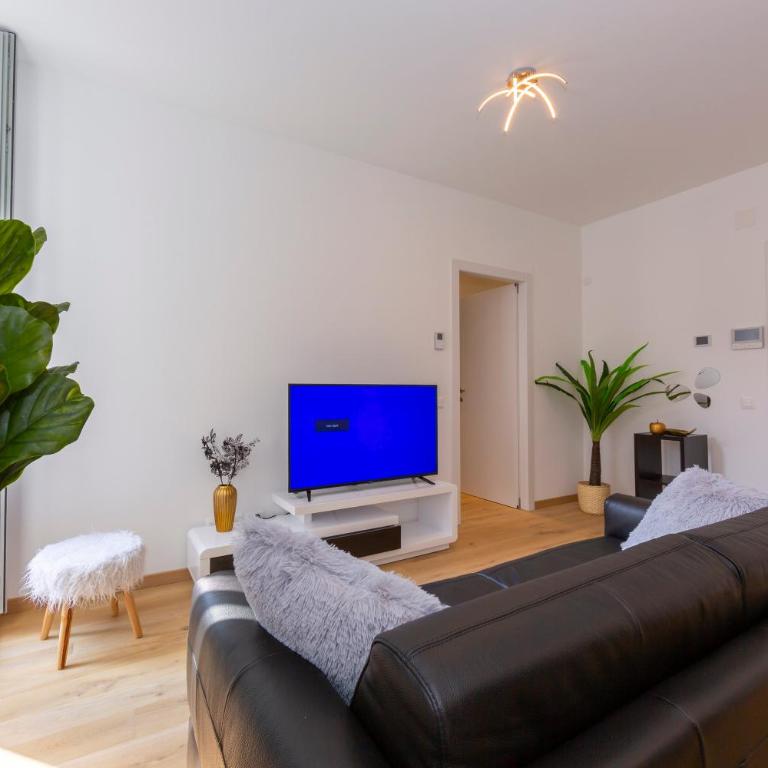 Heart of Lugano Apartment with Balcony - Happy Rentals - Appartement avec Balcon - 8