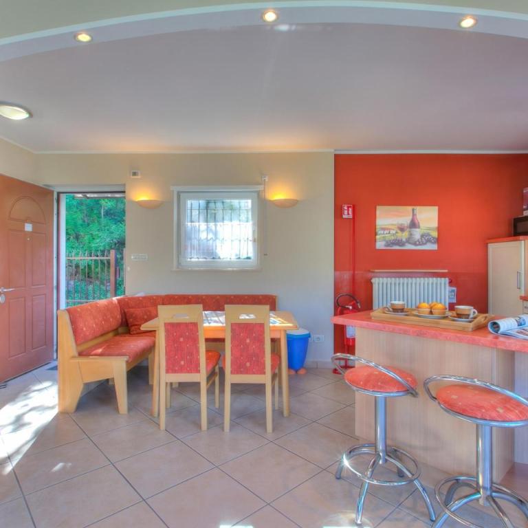 Villa Paradise View With Private Pool - Happy Rentals - Villa mit privatem Pool - 25