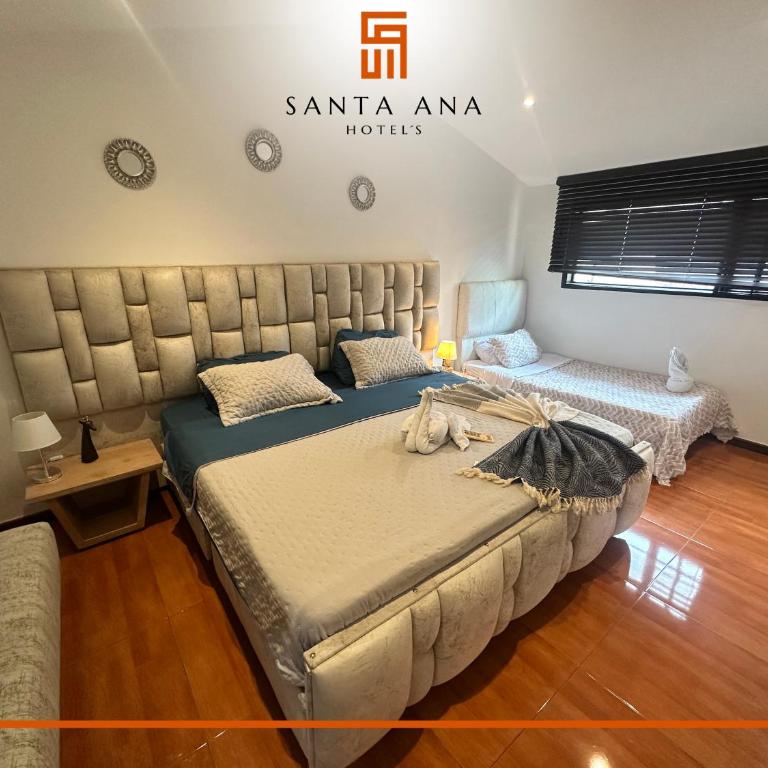 Hotel Santa Ana Luxury Rentals - 111 - Habitación Deluxe con cama extragrande - 3