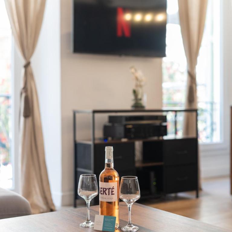 "Le Zen" by EnjoyNice, central spacious apartment with Airco, beach at 10 min - Appartement « Le Zen » - 25