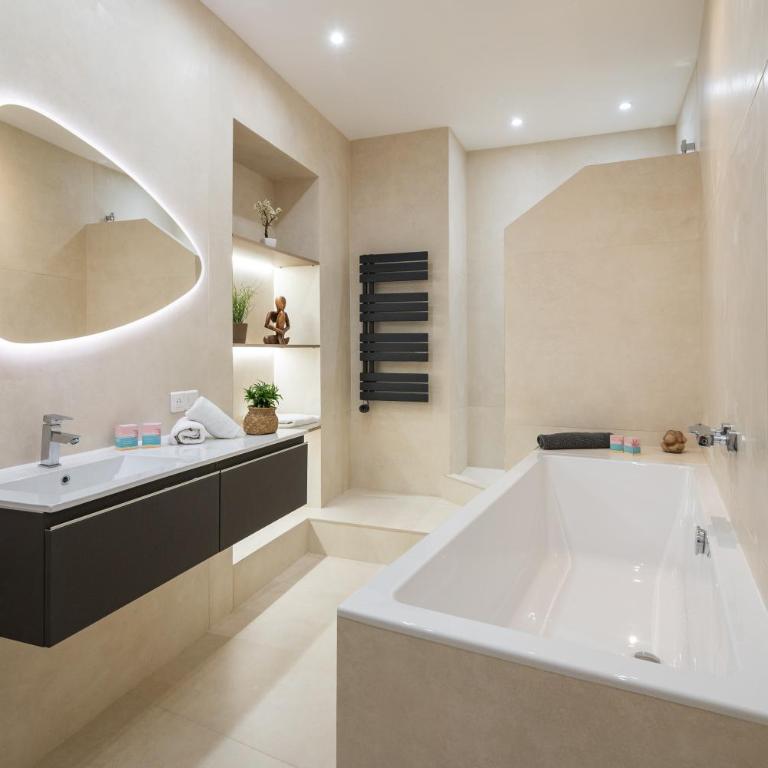 "Le Zen" by EnjoyNice, central spacious apartment with Airco, beach at 10 min - Appartement « Le Zen » - 8