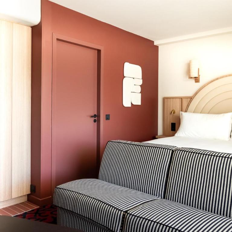 Hotel Ventura Saint-Tropez, Tapestry Collection By Hilton - Chambre Lit King-Size avec Canapé-Lit et Vue sur le Jardin - 3