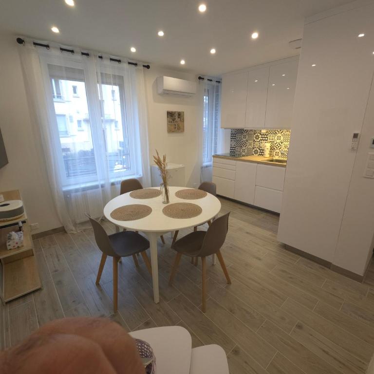 Appartement moderne climatisé avec parking 4 pers Mulhouse - One-Bedroom Apartment - 5
