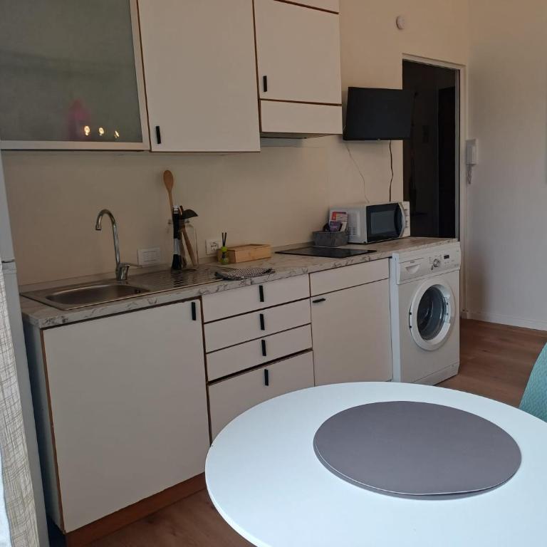 Ormea Pop - One-Bedroom Apartment - 16