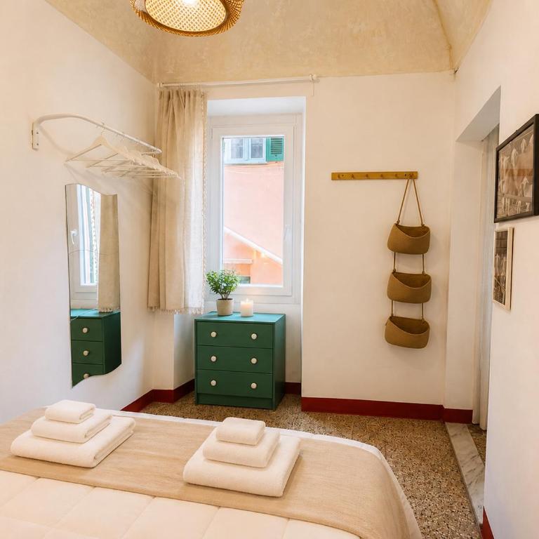 Centralissimo e Caratteristico, a pochi passi dal Casinò e dal mare - la Casetta di Sanremo - Appartamento con 1 Camera da Letto - 3