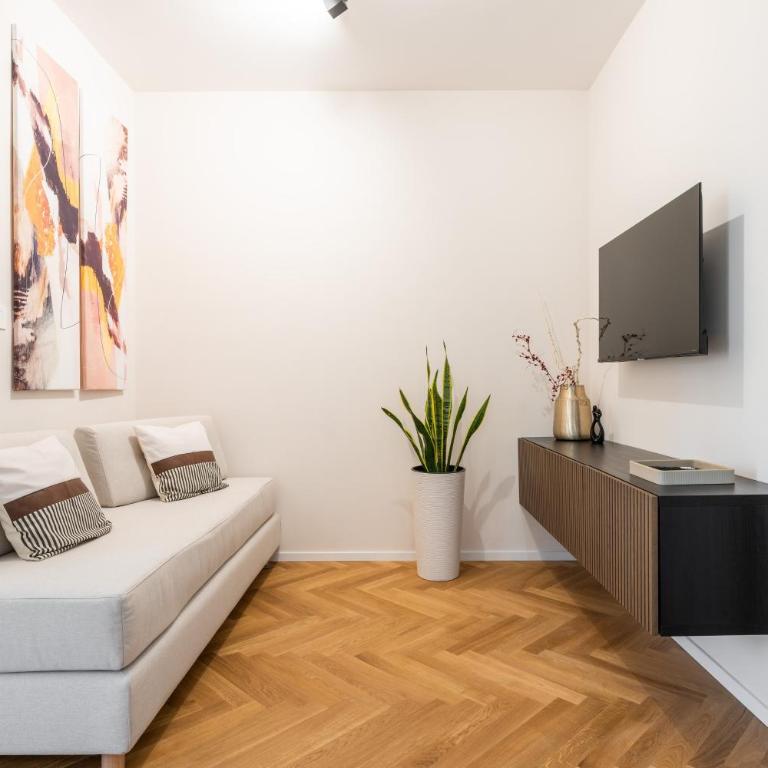 Center Suite Cagliari - Monolocale con Vista Giardino - 17