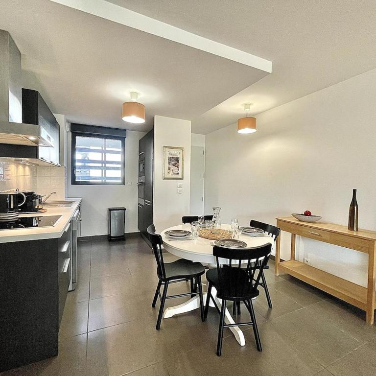 La Terrasse du Golf, Apparement avec piscine, wifi, parking - Two-Bedroom Apartment - 11