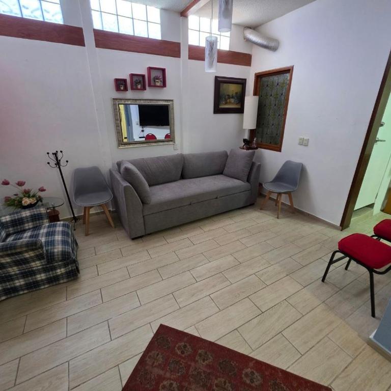 Bonito departamento en el Centro de Tlalpan - One-Bedroom Apartment - 1