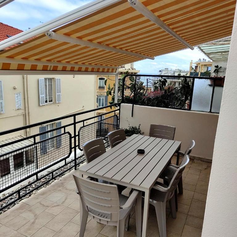Attico Matteotti Sanremo Luxury Terrace Apartment - Appartamento con 3 Camere da Letto e Vista Mare - 2