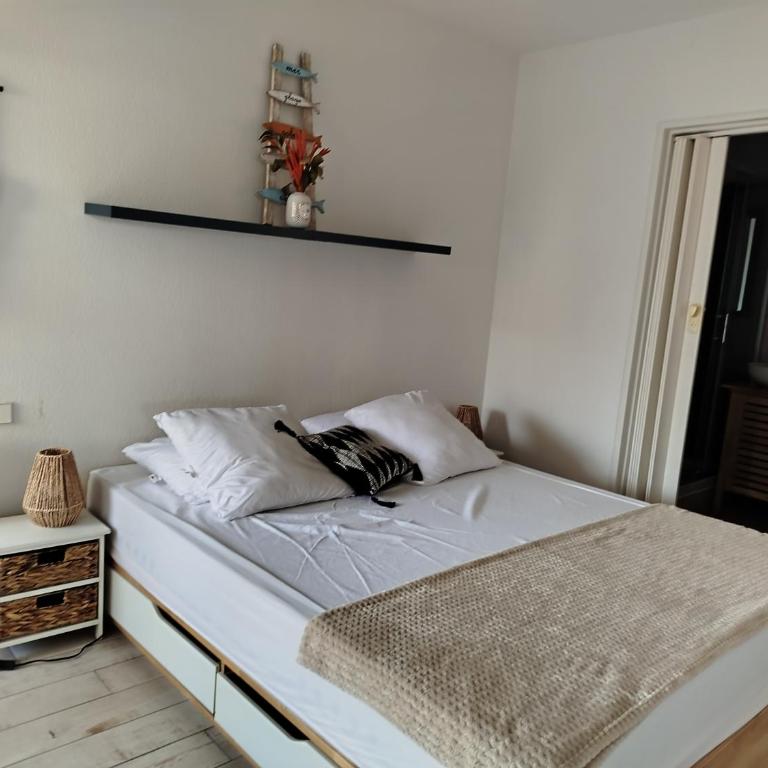 Coup de cœur pour ce cosy T2 avec vue imprenable sur la mer - 4GSUD101 - Appartement - Vue sur Mer - 10