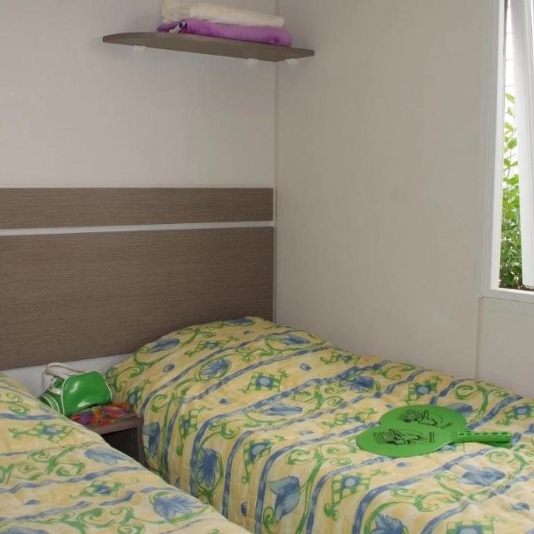ZEcamping 4 étoiles 1km plage espace aquatique mobil-home TV 29m2 - Mobile Home - 13