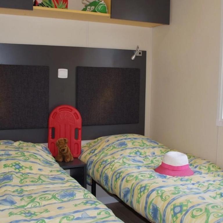 ZEcamping 4 étoiles 1km plage espace aquatique mobil-home TV 29m2 - Mobile Home - 12