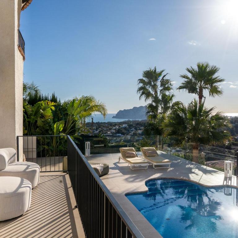 Villa Costa Azzurra by Abahana Villas - Villa - 4