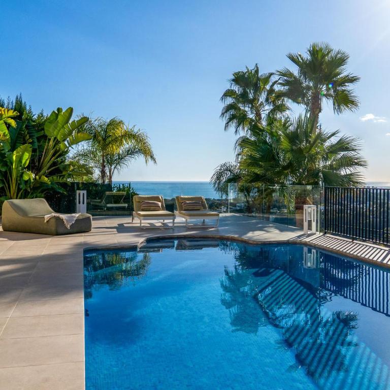 Villa Costa Azzurra by Abahana Villas - Villa - 1