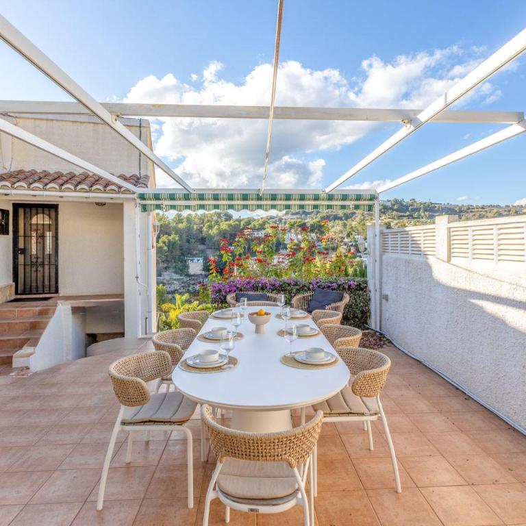 Villa Costa Azzurra by Abahana Villas - Villa - 5