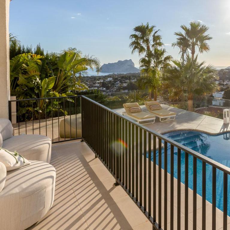 Villa Costa Azzurra by Abahana Villas - Villa - 25