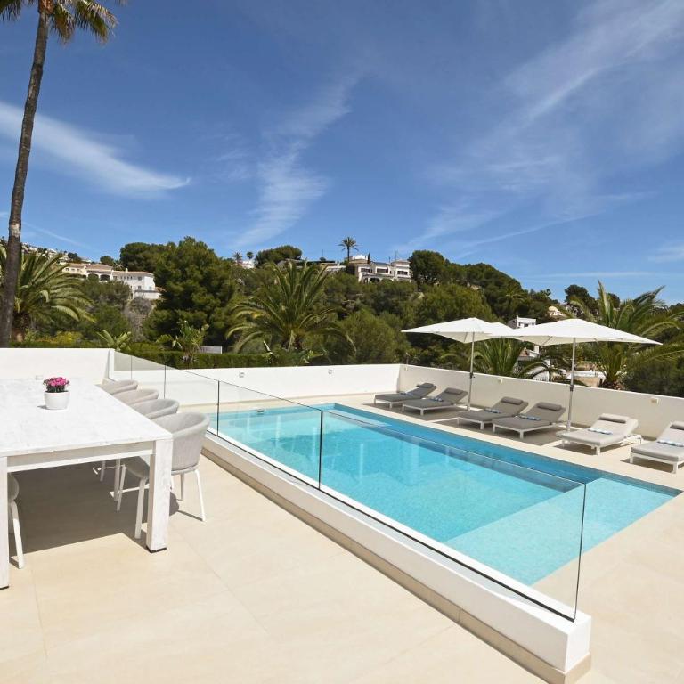 Luxury 4BR Villa - Ensuite Bath- Pool - La fustera - Villa - 7