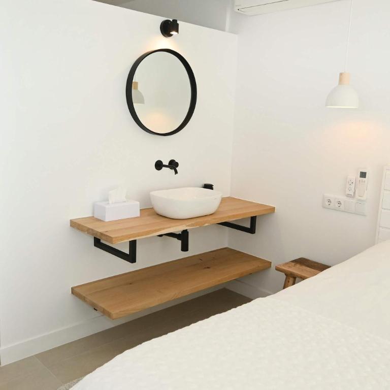 Luxury 4BR Villa - Ensuite Bath- Pool - La fustera - Villa - 24