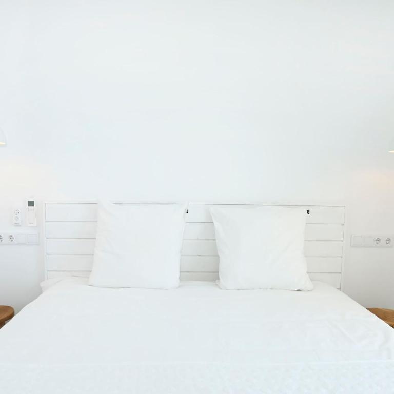 Luxury 4BR Villa - Ensuite Bath- Pool - La fustera - Villa - 39