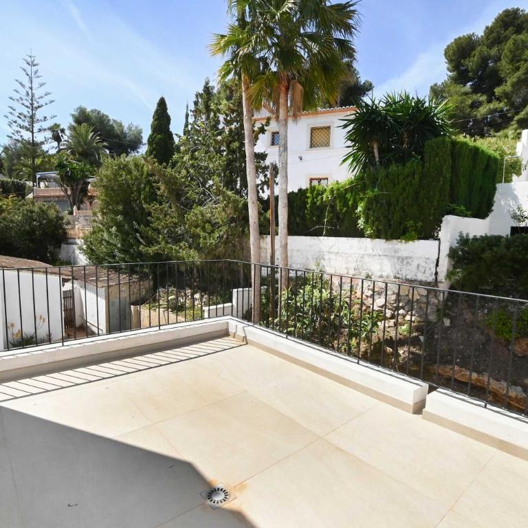 Luxury 4BR Villa - Ensuite Bath- Pool - La fustera - Villa - 41