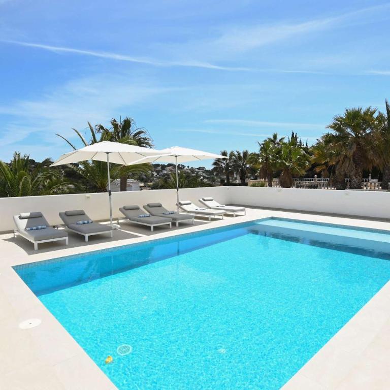 Luxury 4BR Villa - Ensuite Bath- Pool - La fustera - Villa - 64
