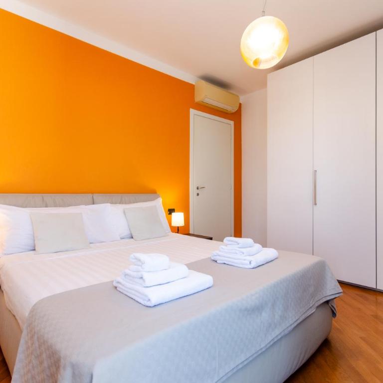 VivimiHome-Bicocca Comfort Stay Milan - Appartamento con 2 Camere da Letto - 2