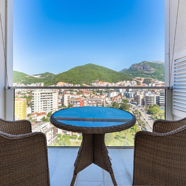 Tre Canne di Mare - Apartman sa 1 Spavaćom Sobom, Balkonom i Pogledom na Grad - 1