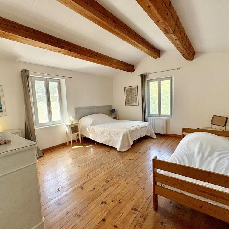 Appartement T3 chez l'apiculteur, piscine, parking, pétanque - Appartement 2 Chambres - 18