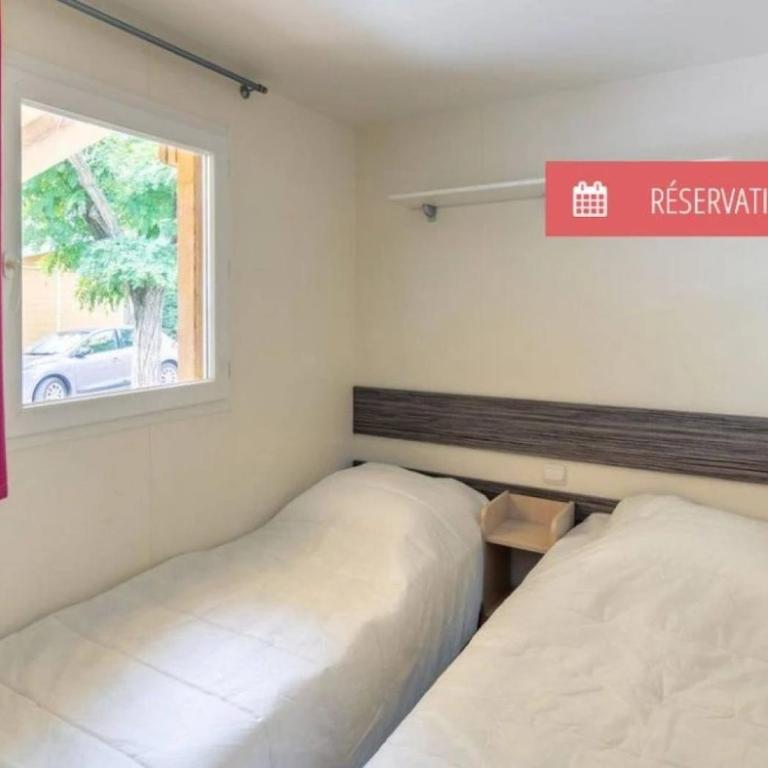 ZEcamping 3 à 4km de la plage piscine chiens acceptés jacuzzi - Mobile Home - 11