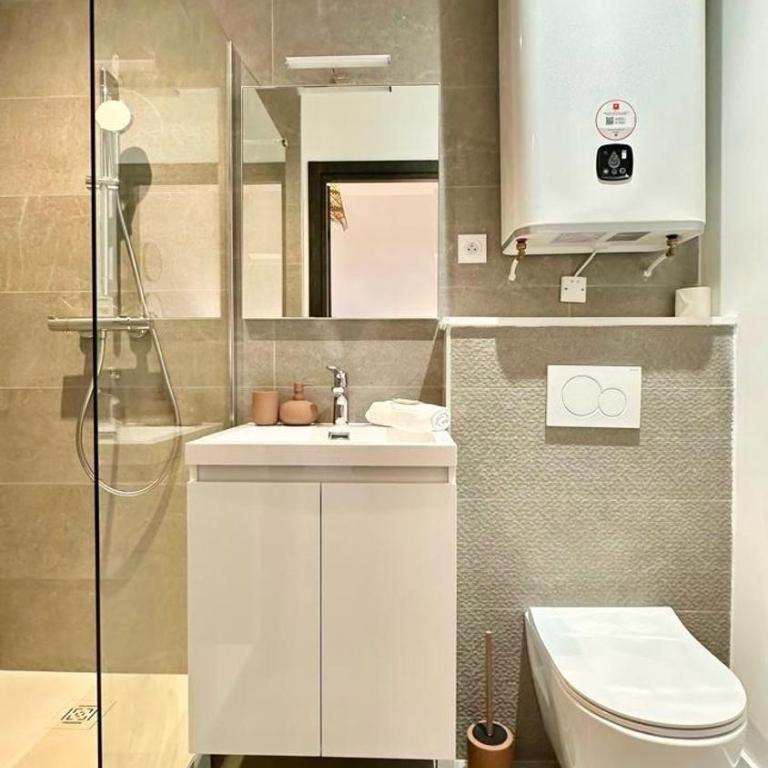 Vitton 2 - 1 Bedroom - Montchat - Apartamento de 1 dormitorio - 3